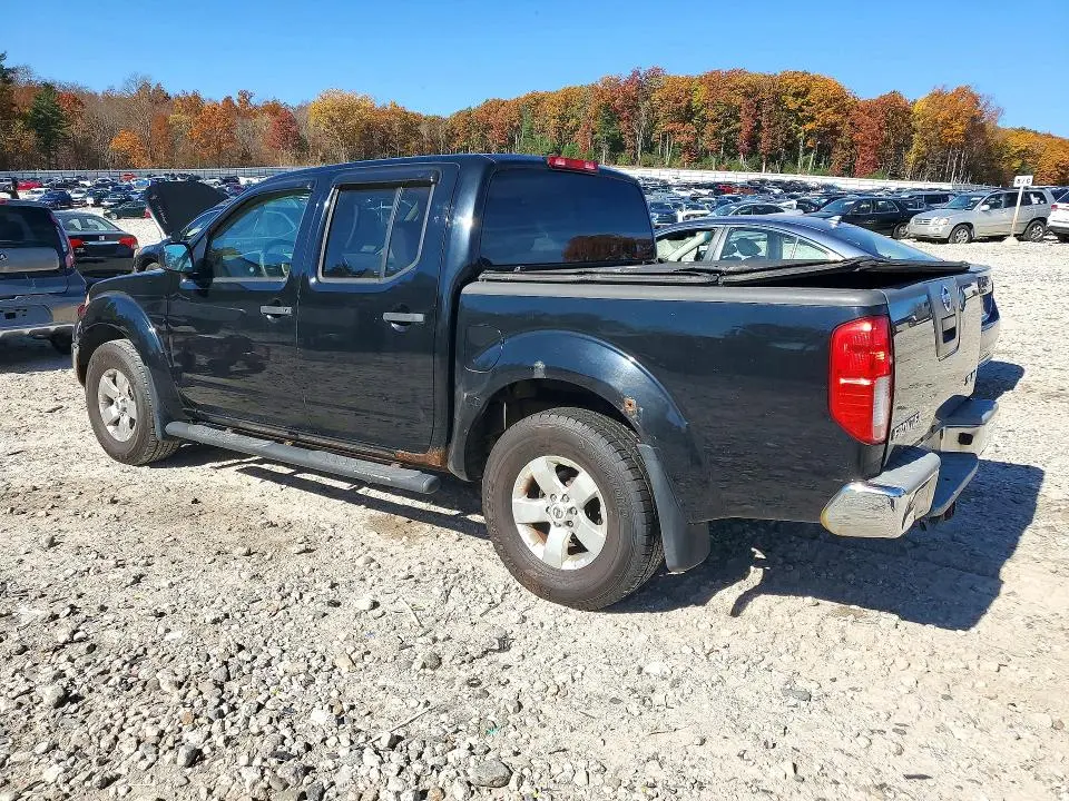 2011 NISSAN FRONTIER S  