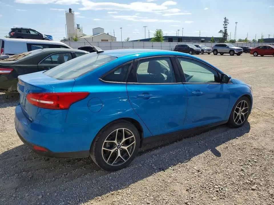 2017 FORD FOCUS SE  
