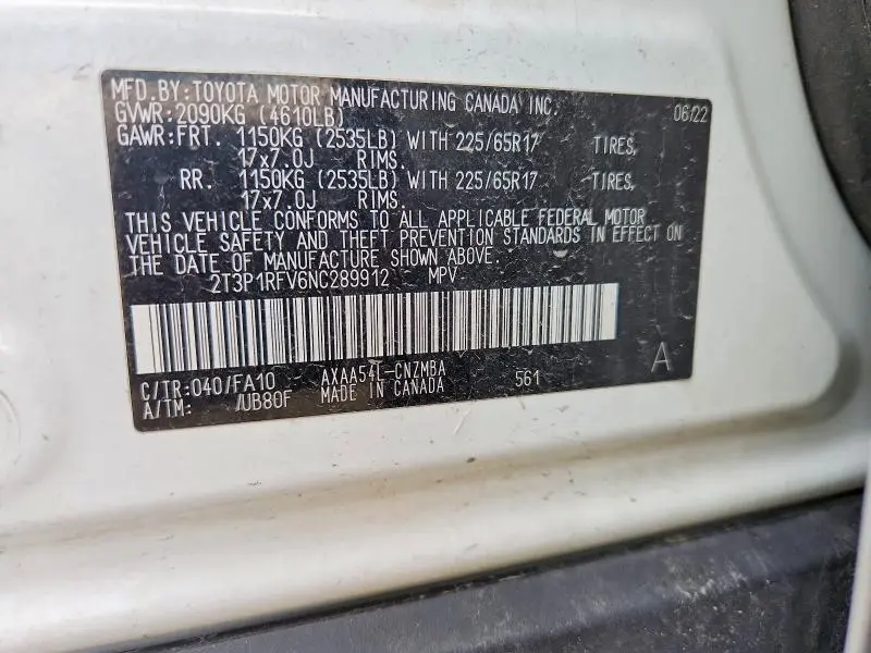 2022 TOYOTA RAV4 XLE  