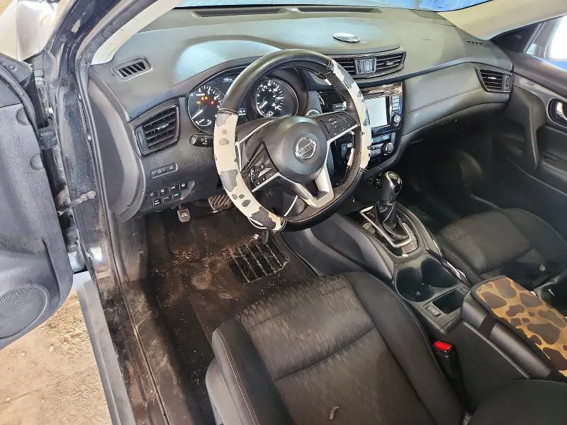 2019 NISSAN ROGUE SV  