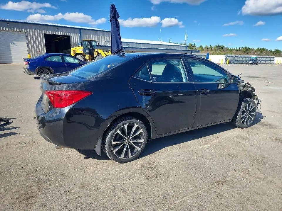 2019 TOYOTA COROLLA SE  