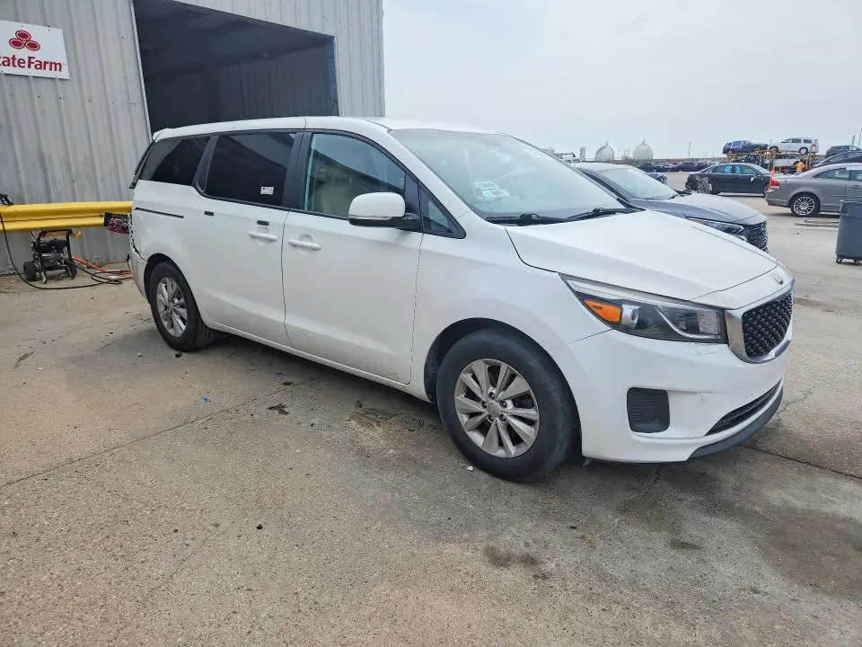 2017 KIA SEDONA LX  