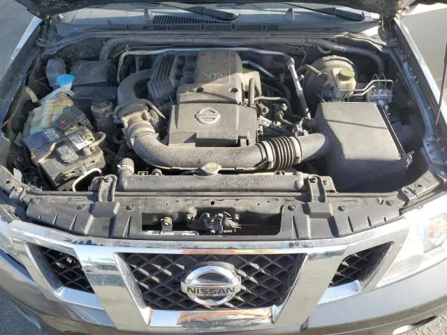 2016 NISSAN FRONTIER SV