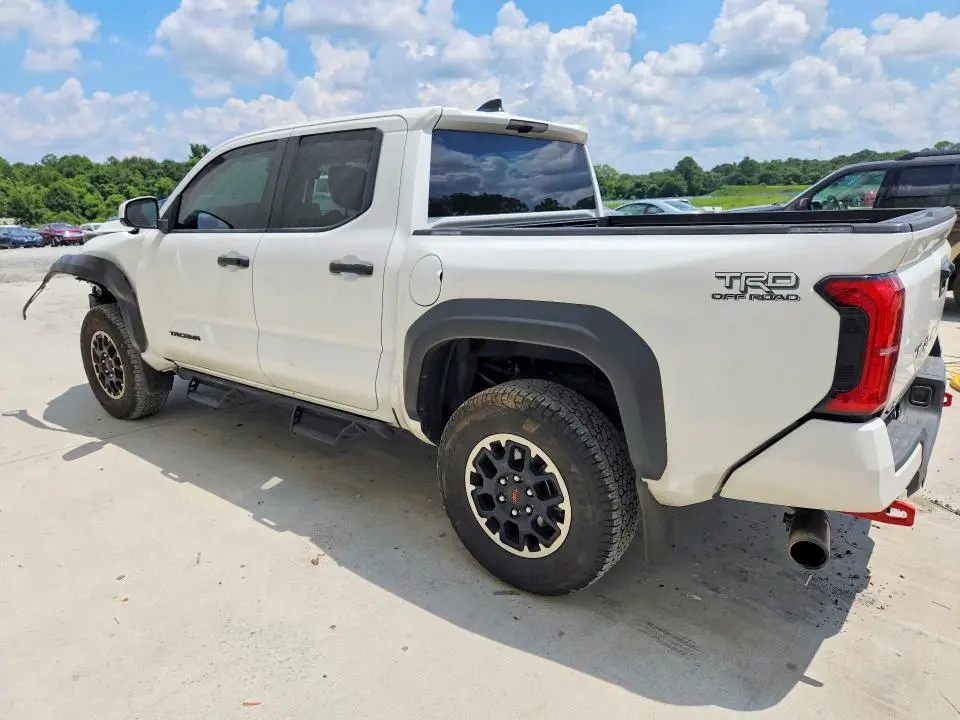 2024 TOYOTA TACOMA TRD OFF-ROAD  