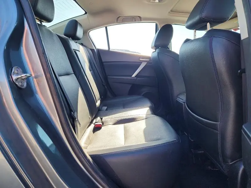 2013 MAZDA 3 I  