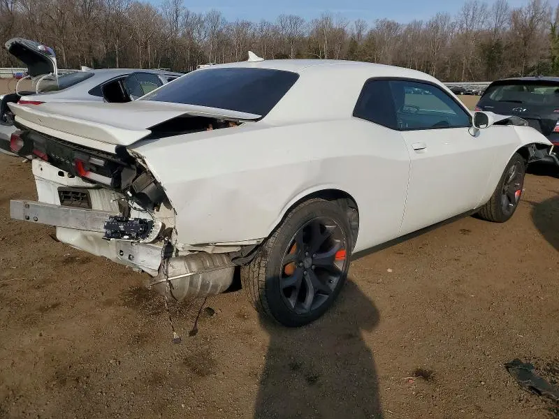 2017 DODGE CHALLENGER SXT  