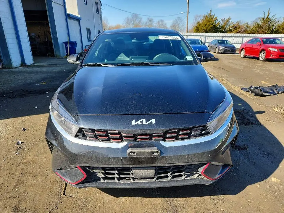2023 KIA FORTE GT-LINE  
