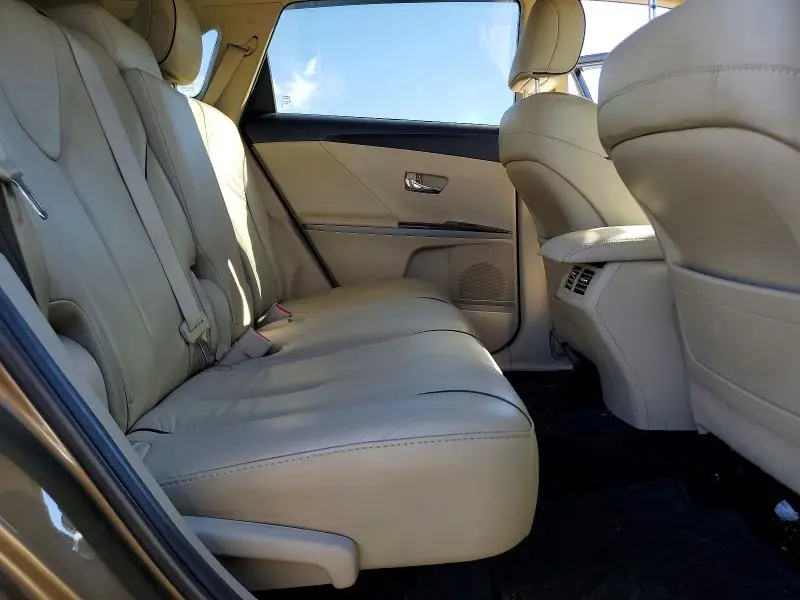 2013 TOYOTA VENZA XLE  