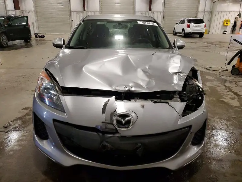 2013 MAZDA 3 I  