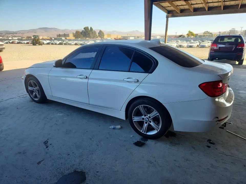 2013 BMW 328 I SULEV  