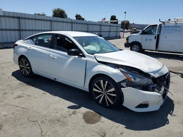 2019 NISSAN ALTIMA SR  