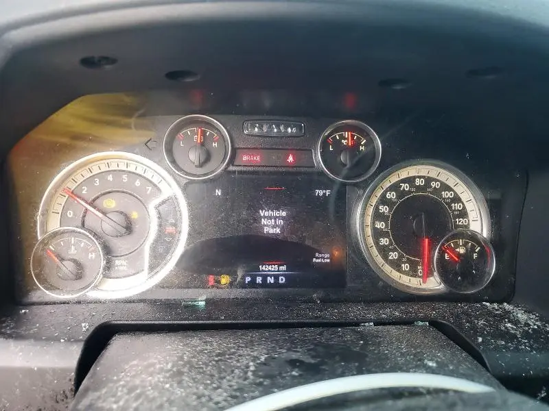 2017 RAM 1500 SLT  