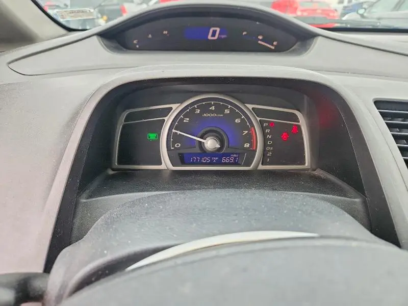 2011 HONDA CIVIC LX  