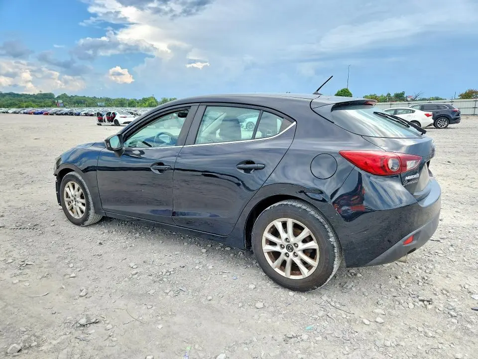 2016 MAZDA 3 TOURING  