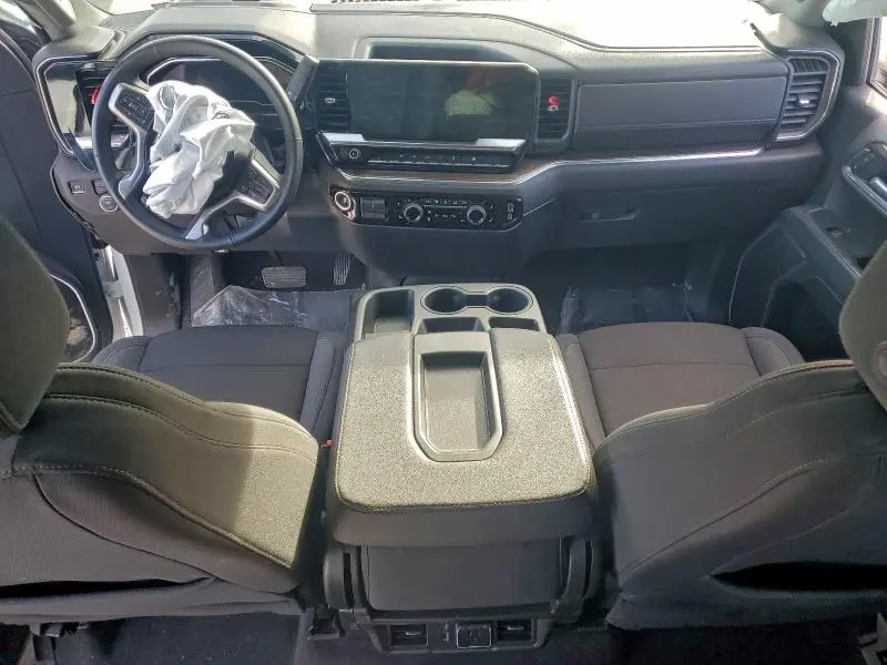 2025 CHEVROLET SILVERADO K1500 LT  