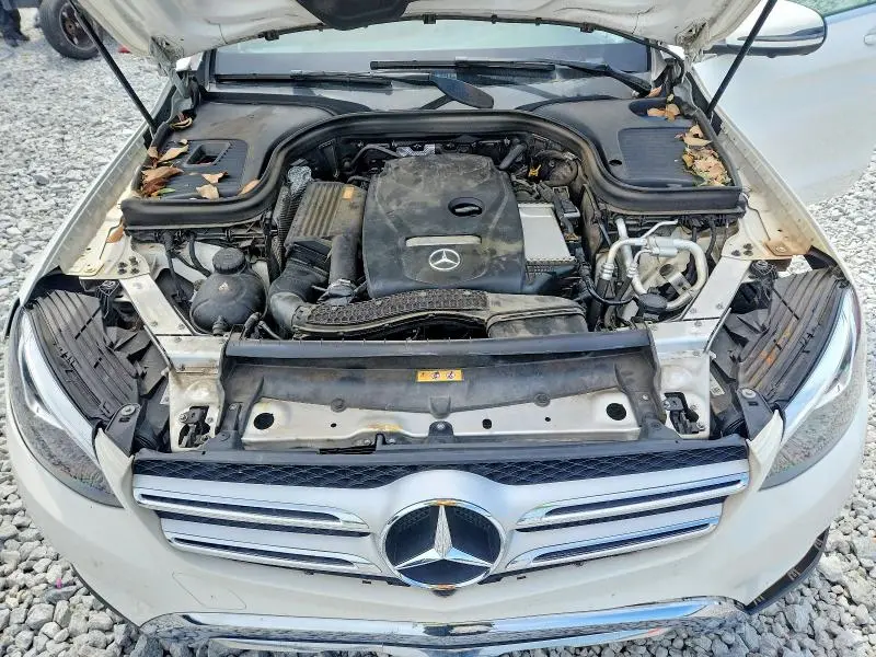 2018 MERCEDES-BENZ GLC 300  