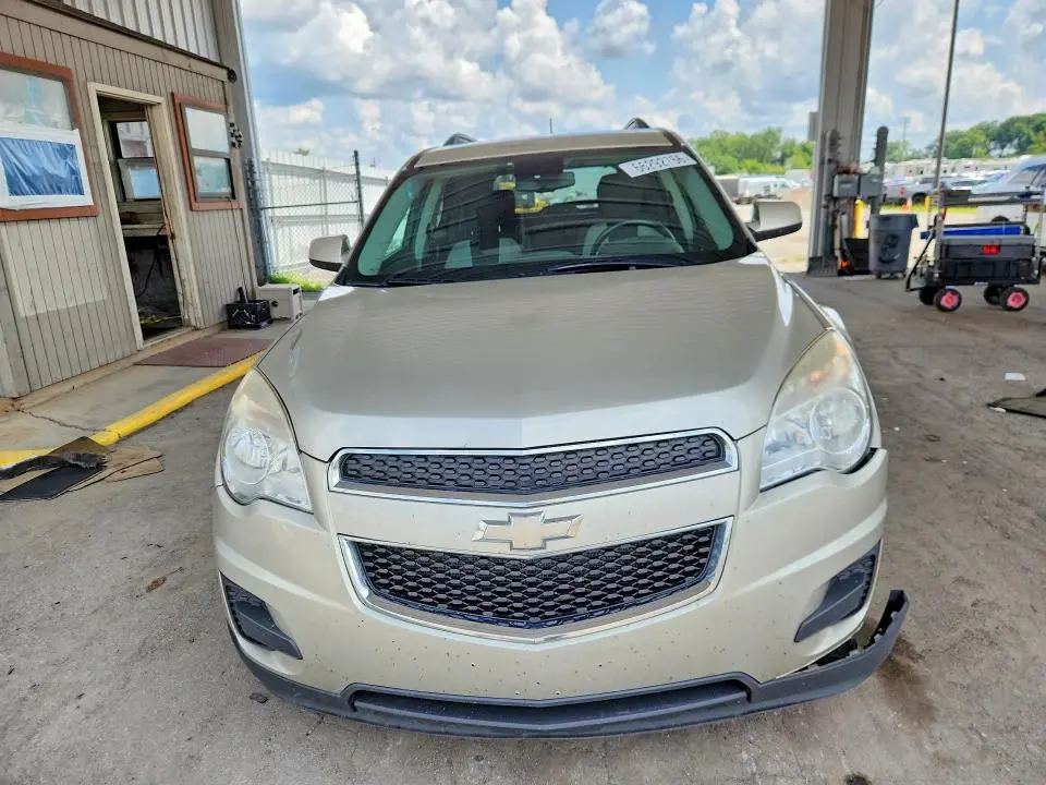 2015 CHEVROLET EQUINOX LT  