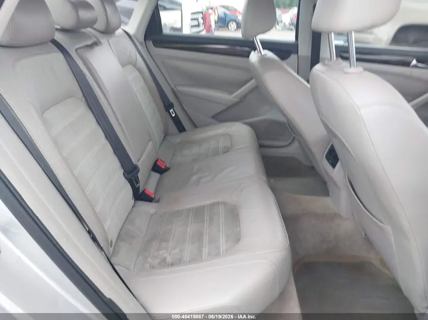 2014 VOLKSWAGEN PASSAT 1.8T SEL PREMIUM