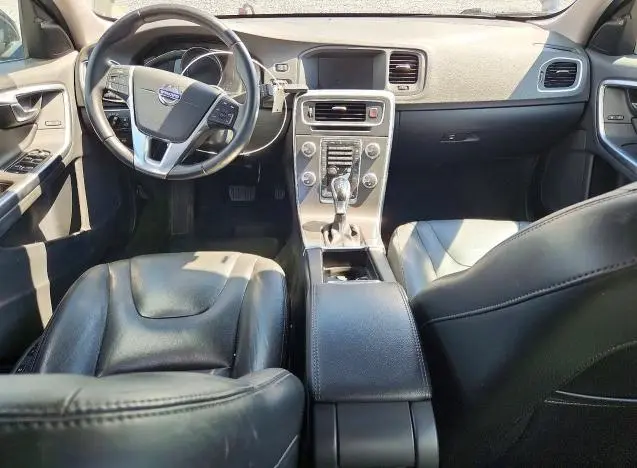2016 VOLVO S60 PREMIER  