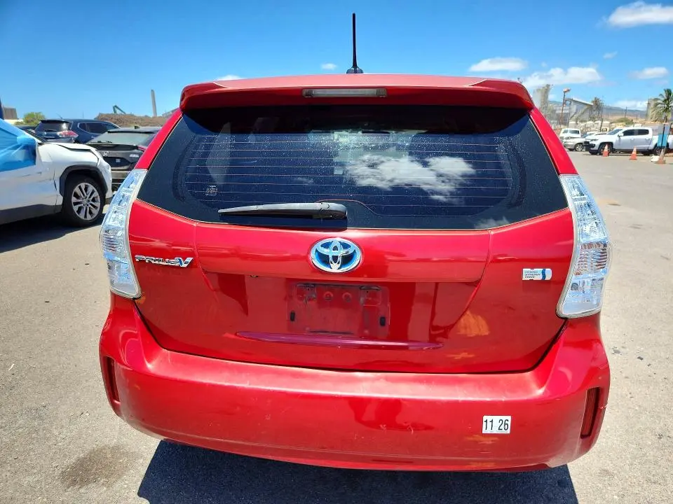 2014 TOYOTA PRIUS V TWO  