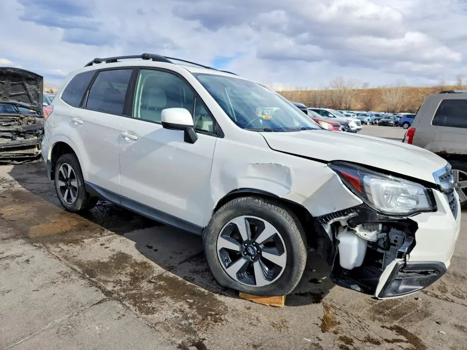 2017 SUBARU FORESTER 2.5I PREMIUM  