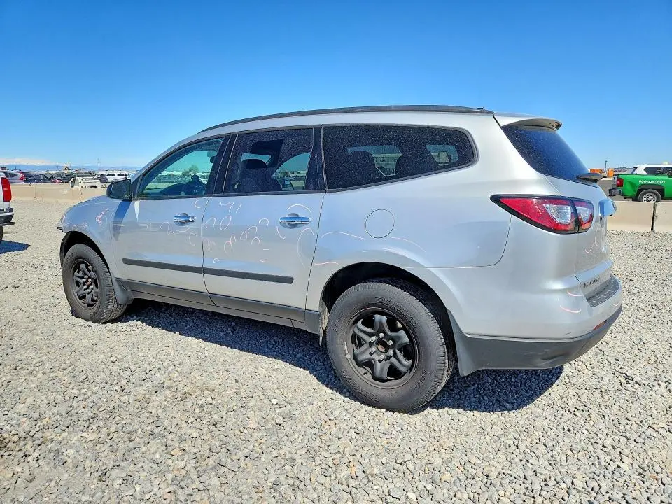 2017 CHEVROLET TRAVERSE LS  