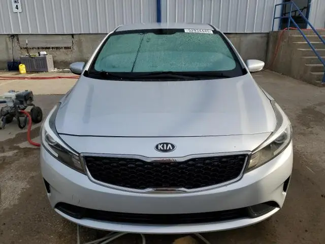 2017 KIA FORTE LX  