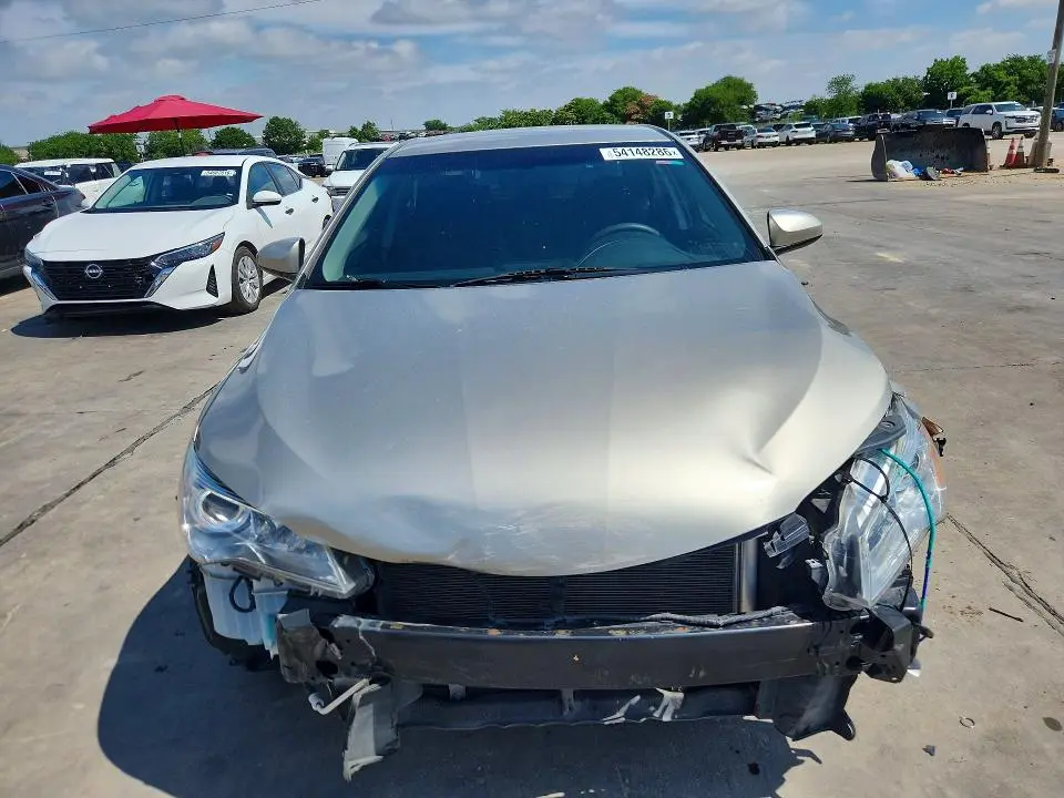 2017 TOYOTA CAMRY LE  
