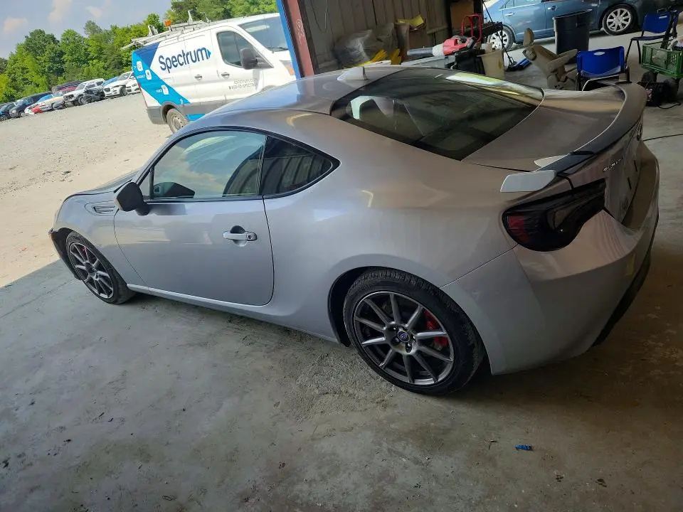 2017 SUBARU BRZ 2.0 LIMITED  