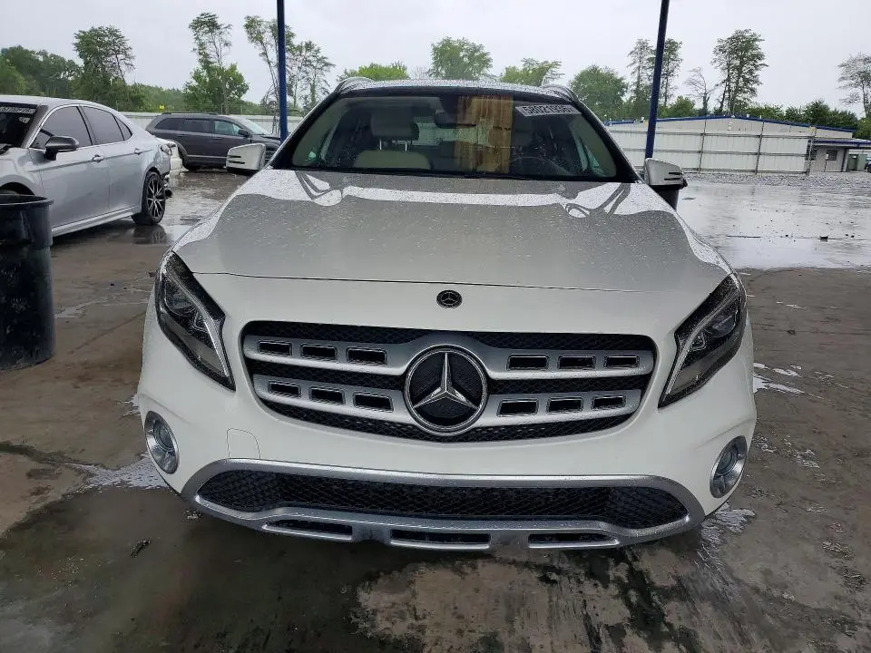 2018 MERCEDES-BENZ GLA 250  