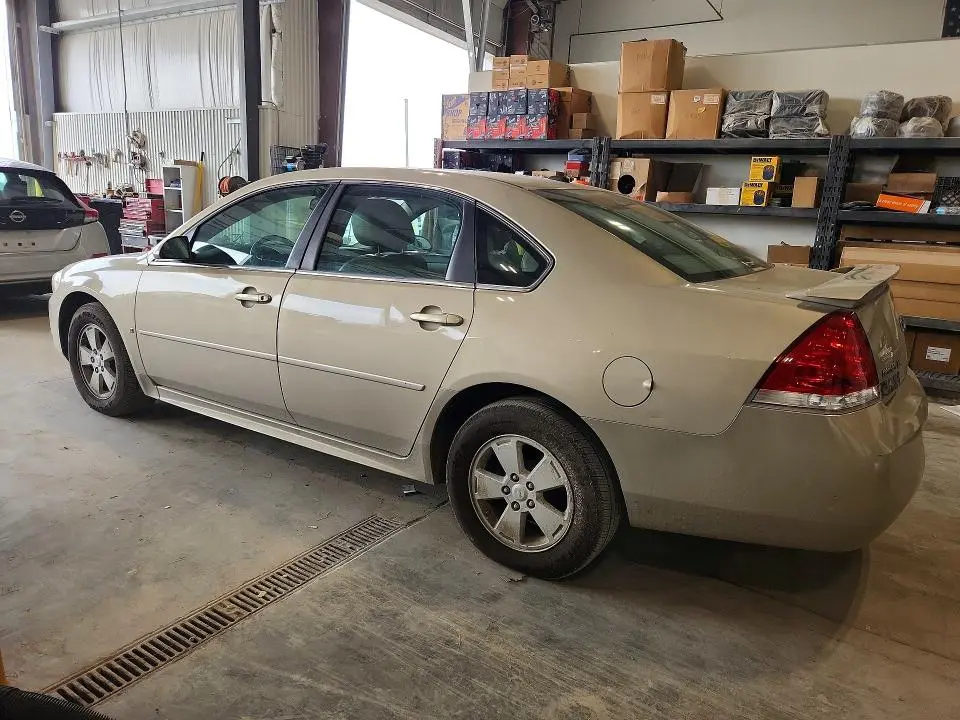 2010 CHEVROLET IMPALA LT  
