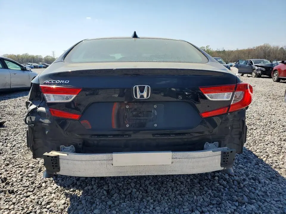 2021 HONDA ACCORD 1800 LX  