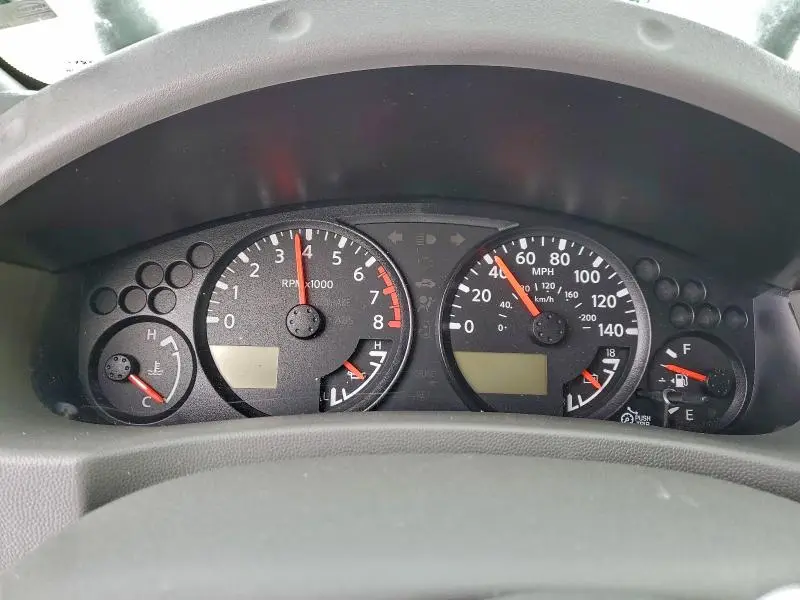 2013 NISSAN FRONTIER S  