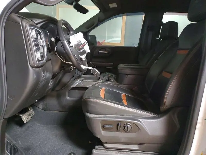 2021 GMC SIERRA K1500 AT4  