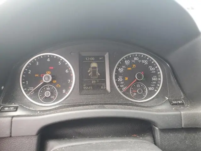 2015 VOLKSWAGEN TIGUAN S  