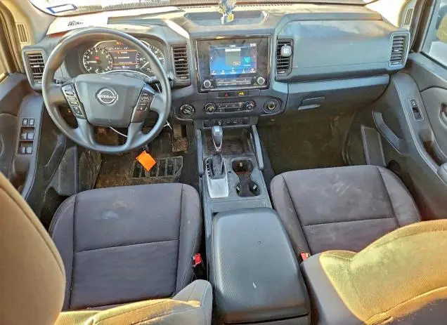 2022 NISSAN FRONTIER S  