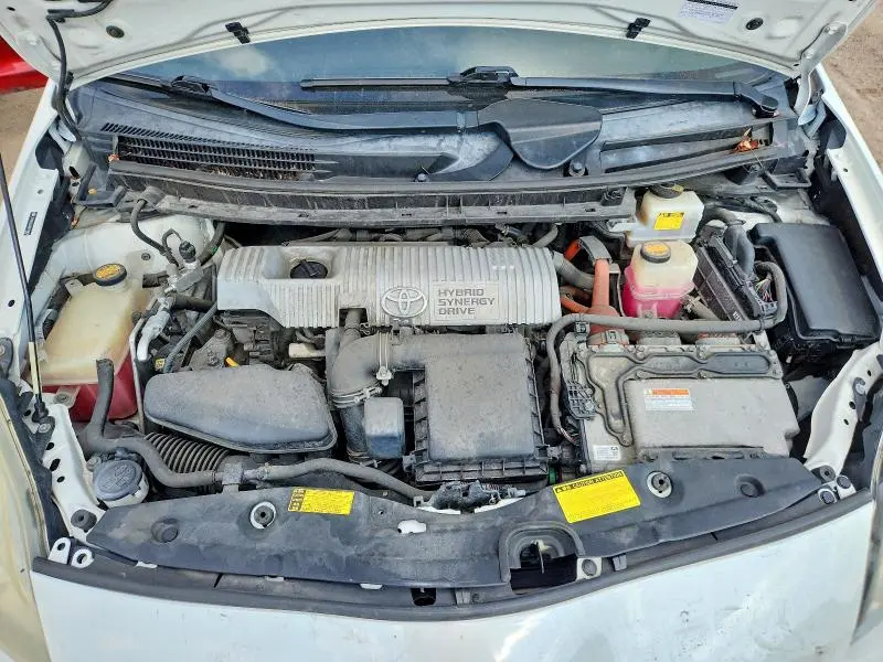 2011 TOYOTA PRIUS THREE  