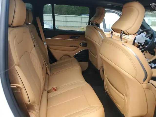 2022 JEEP GRAND CHEROKEE SUMMIT  