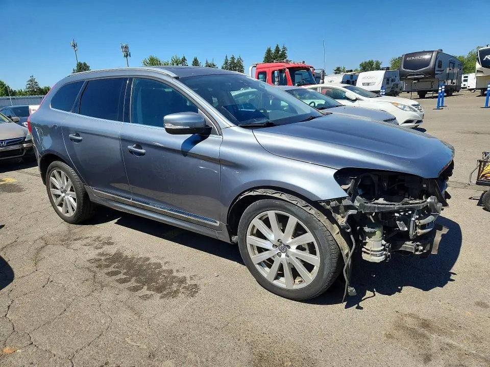 2017 VOLVO XC60 T6 INSCRIPTION  