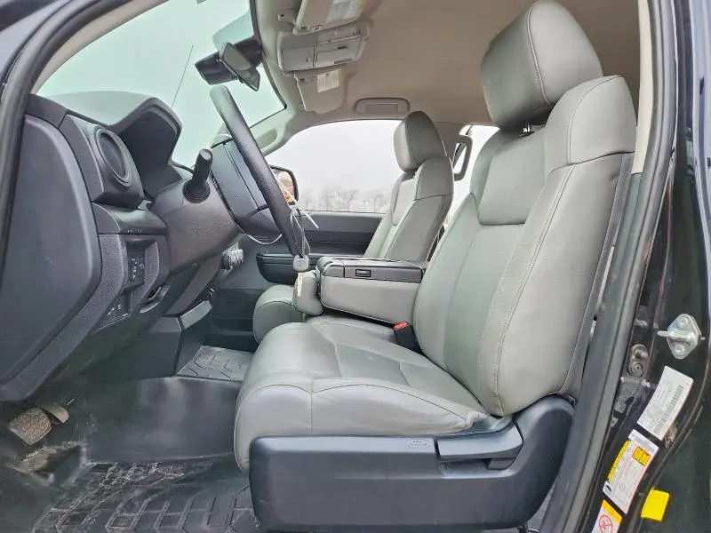 2018 TOYOTA TUNDRA SR  