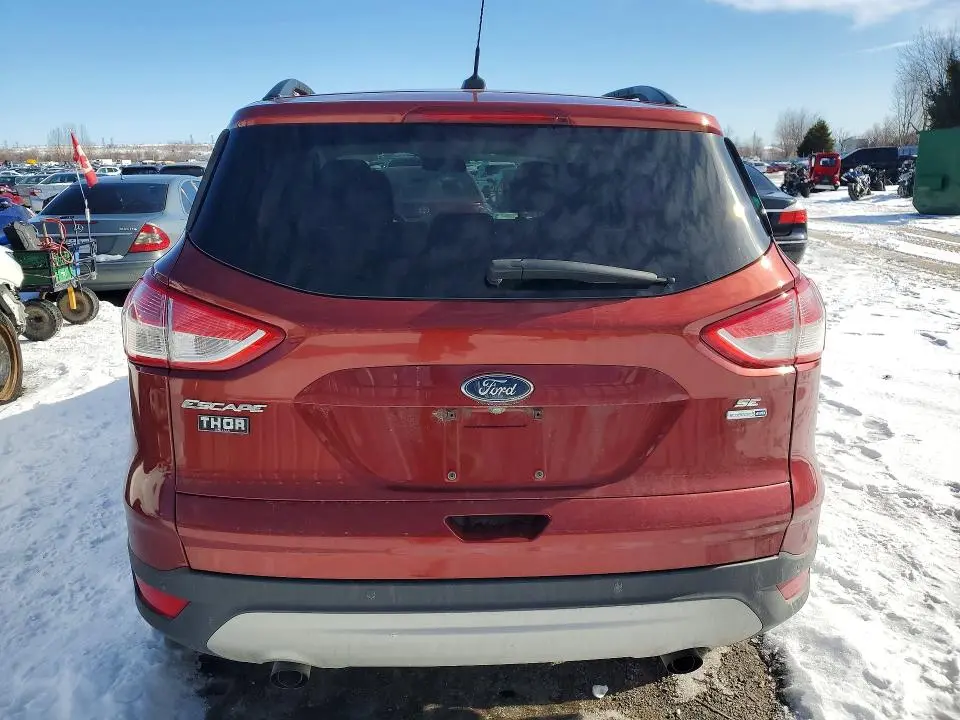 2015 FORD ESCAPE SE  