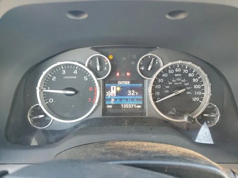 2014 TOYOTA TUNDRA CREWMAX SR5  