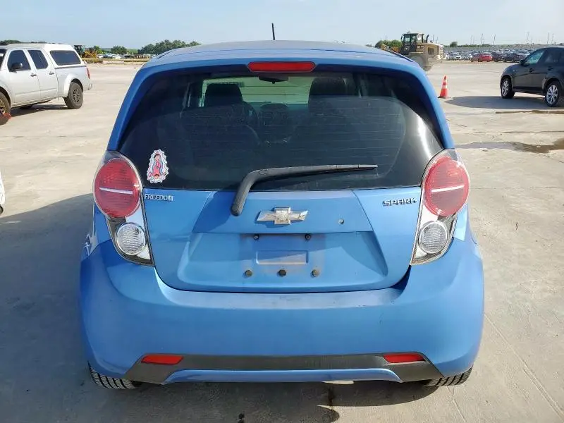 2014 CHEVROLET SPARK 1LT  