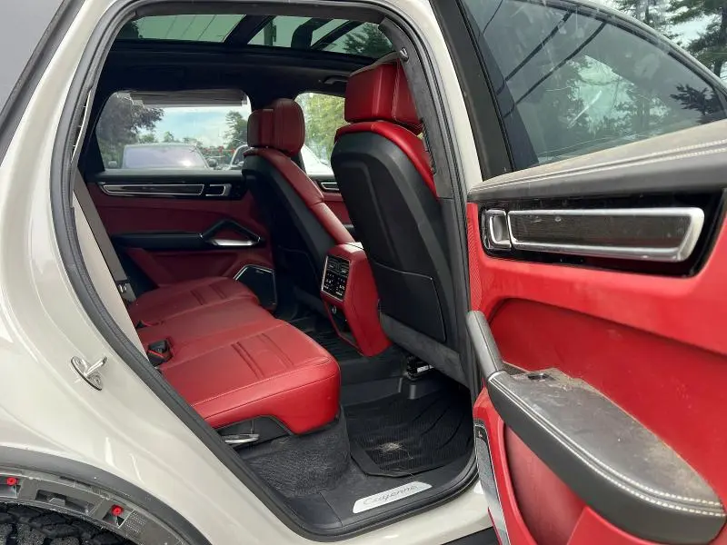 2021 PORSCHE CAYENNE TURBO  