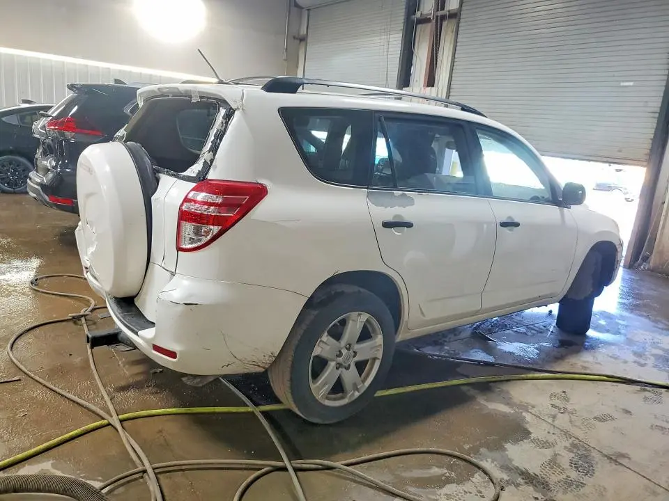 2011 TOYOTA RAV4 BASE  
