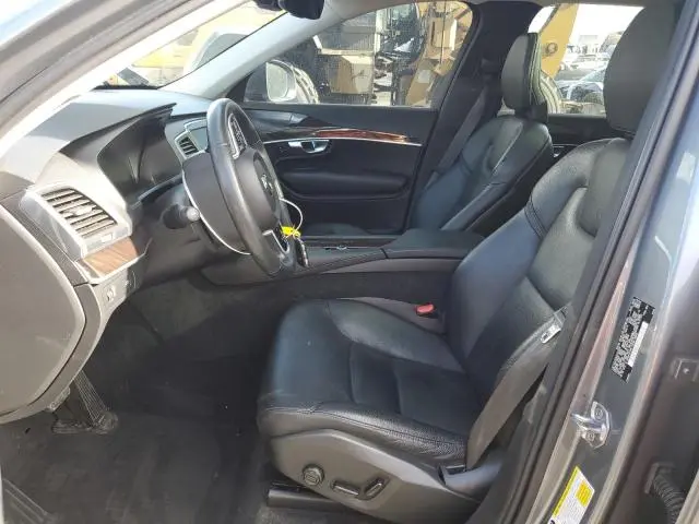 2019 VOLVO XC90 T6 MOMENTUM  
