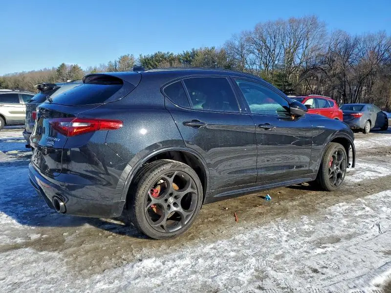 2022 ALFA ROMEO STELVIO TI  