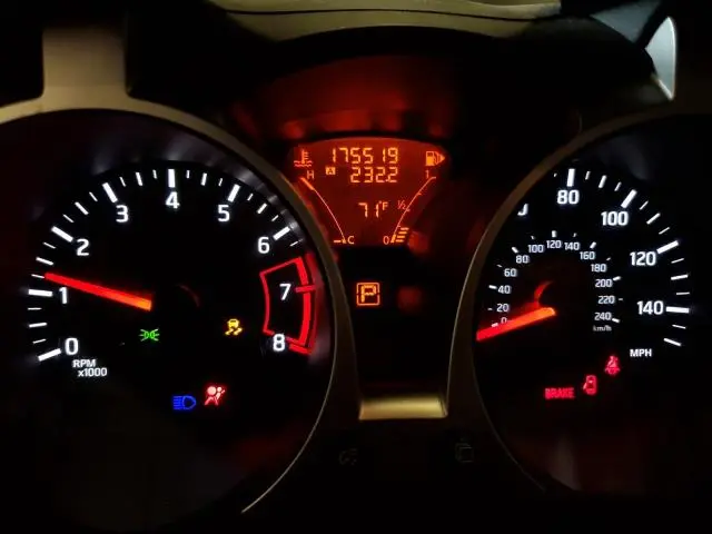 2011 NISSAN JUKE S  