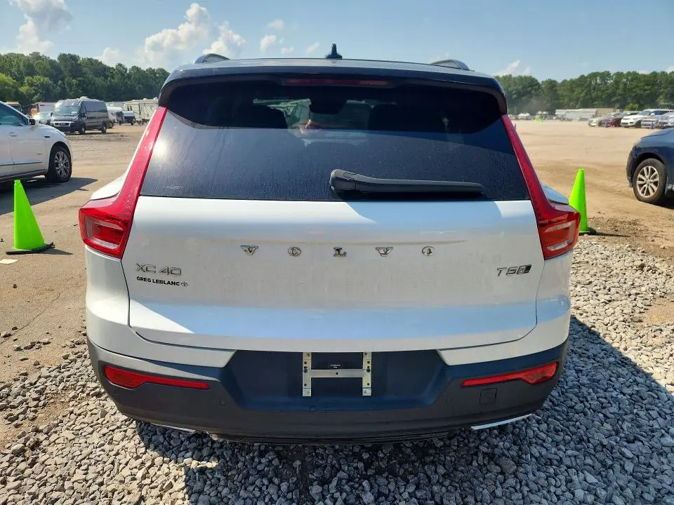 2020 VOLVO XC40 AWD T5 R-DESIGN