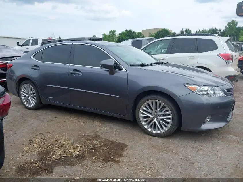 2014 LEXUS ES 300H  